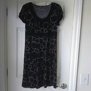 Short sleeve dress